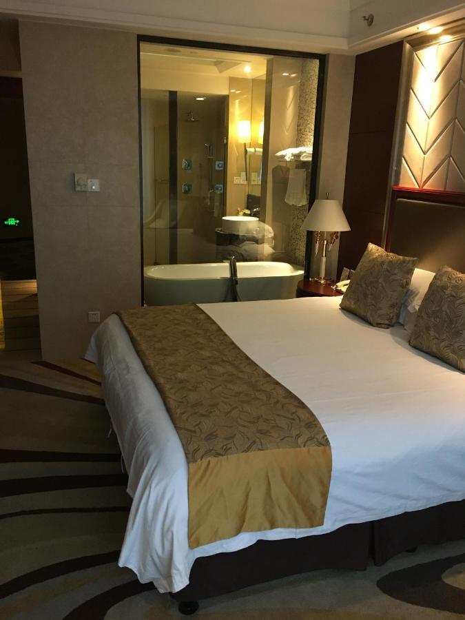 Ramada Yangzhou Baoying Ξενοδοχείο Εξωτερικό φωτογραφία