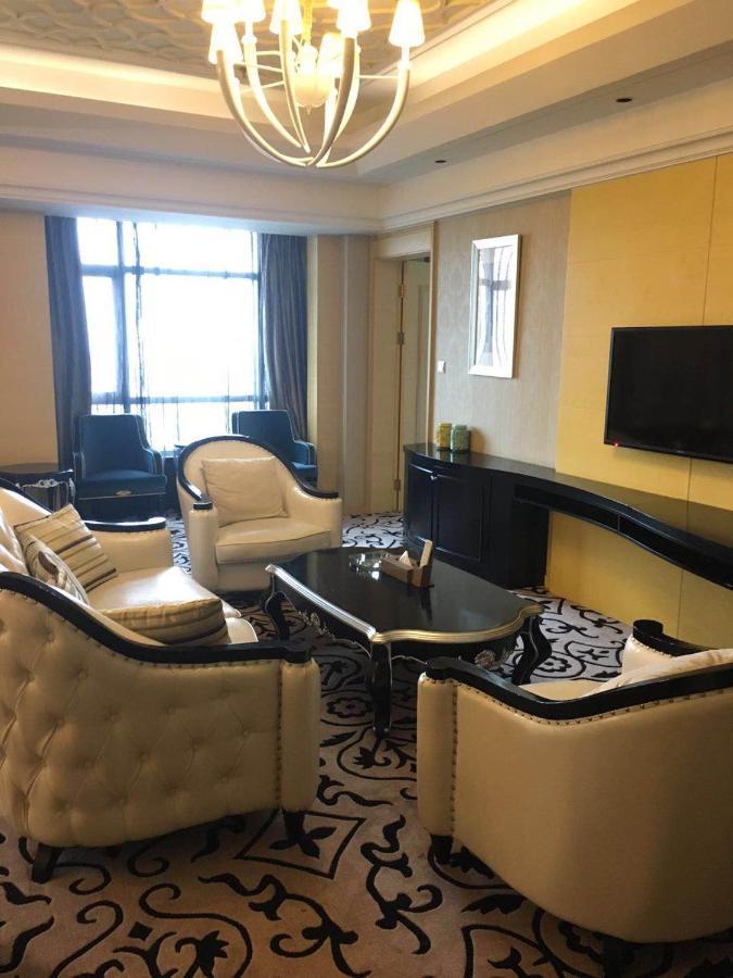 Ramada Yangzhou Baoying Ξενοδοχείο Εξωτερικό φωτογραφία