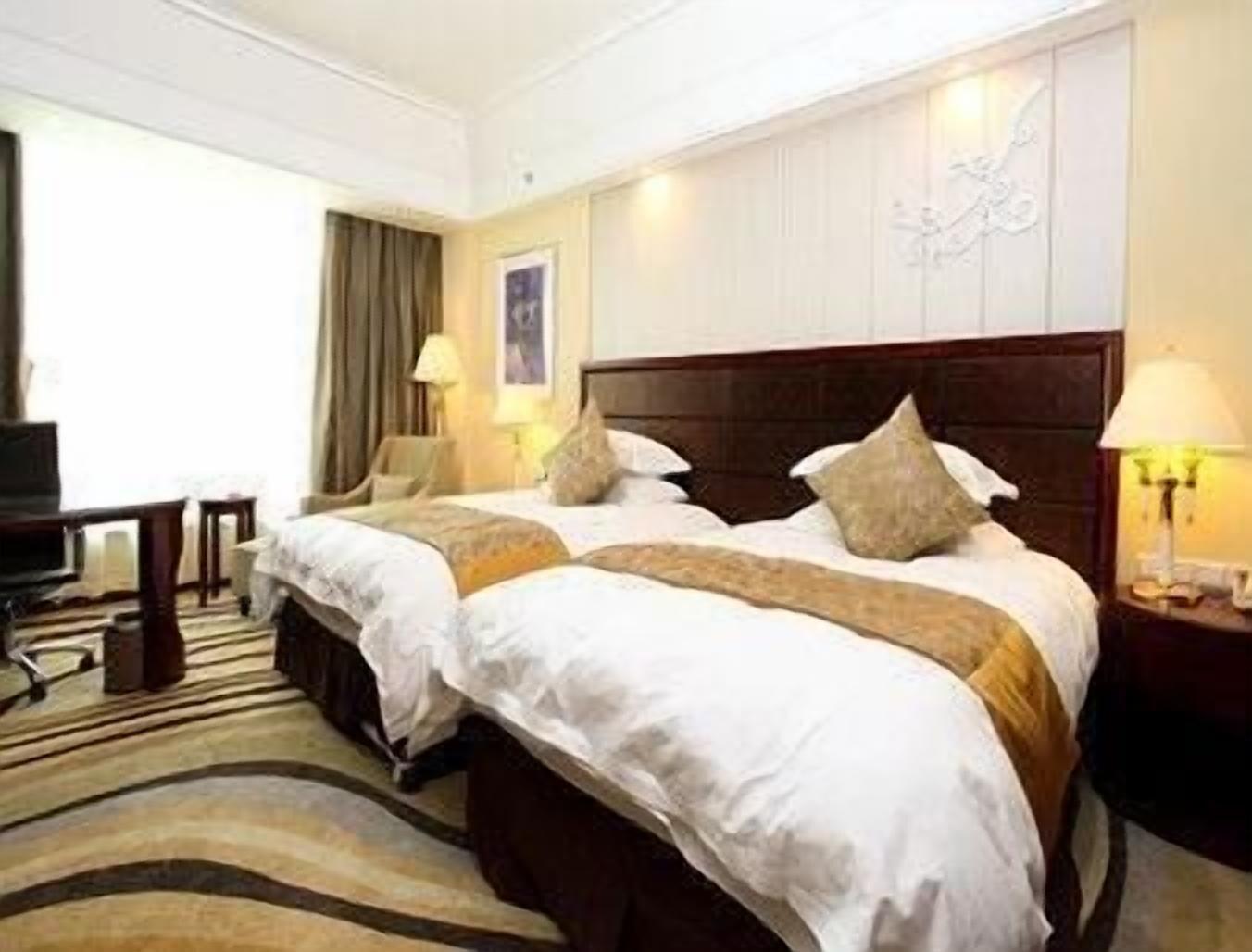 Ramada Yangzhou Baoying Ξενοδοχείο Εξωτερικό φωτογραφία